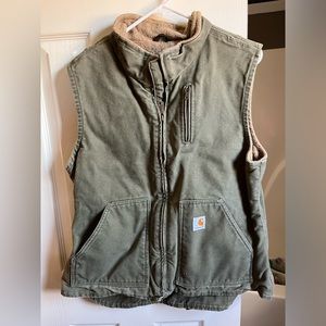 Carhartt Vest - green women’s large